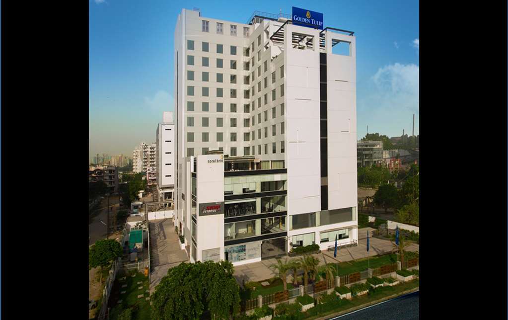 Ramada By Wyndham Ghaziabad Vasundhara Hotel Exterior foto